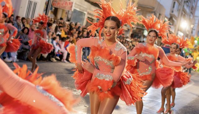 Carnaval in Spanje, waar te zien - DroomHuisSpanje